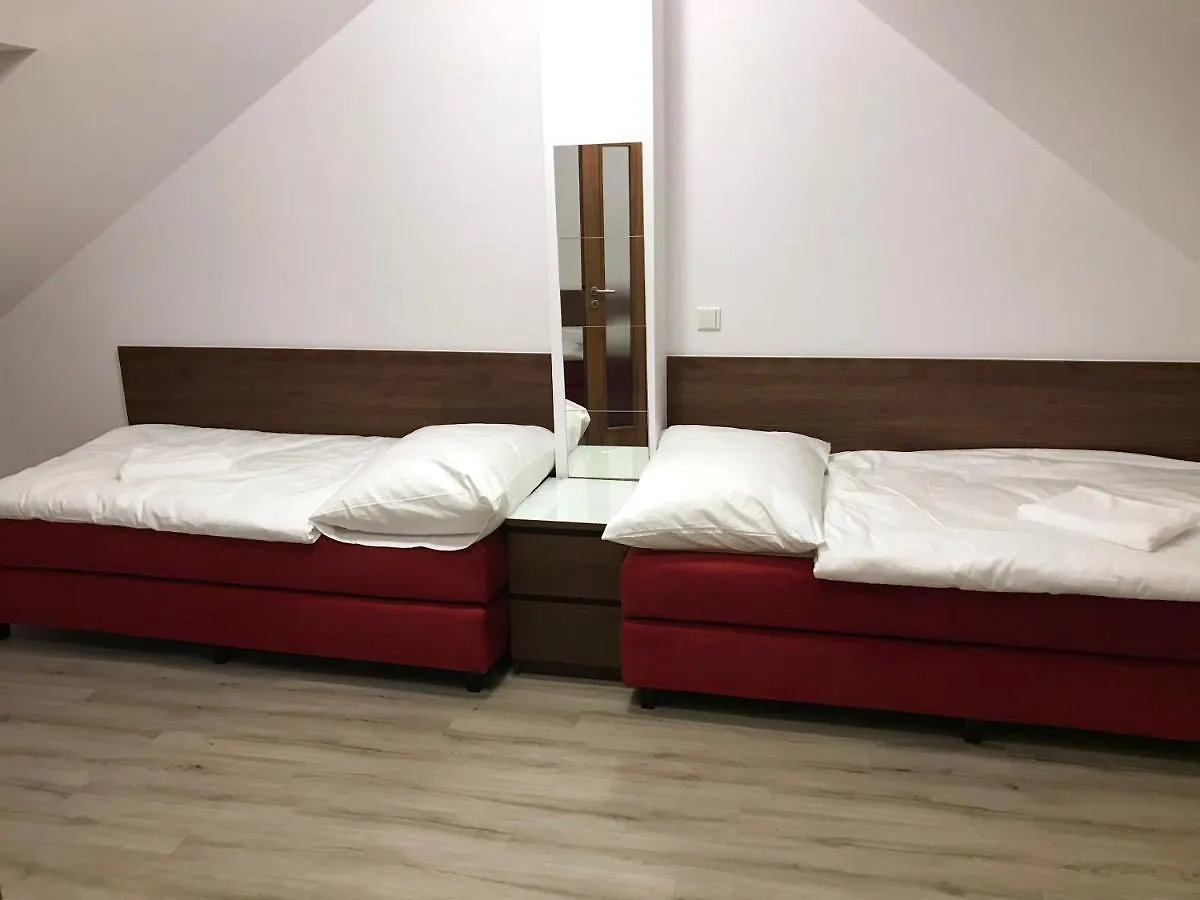 Valentine'S National Museum Apartments Prága